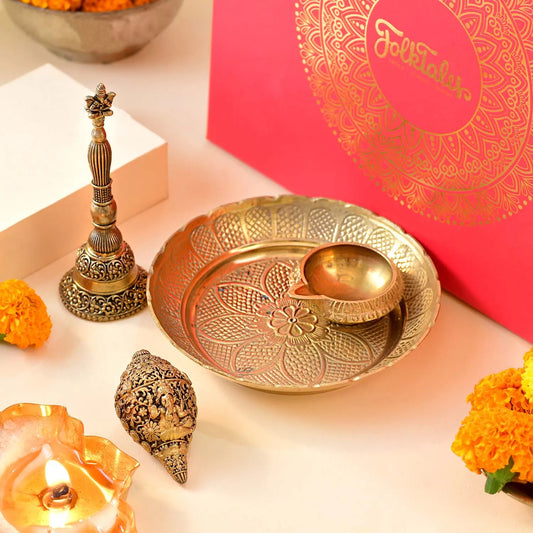 The Diya Plate Ghanti & Shankh Set
