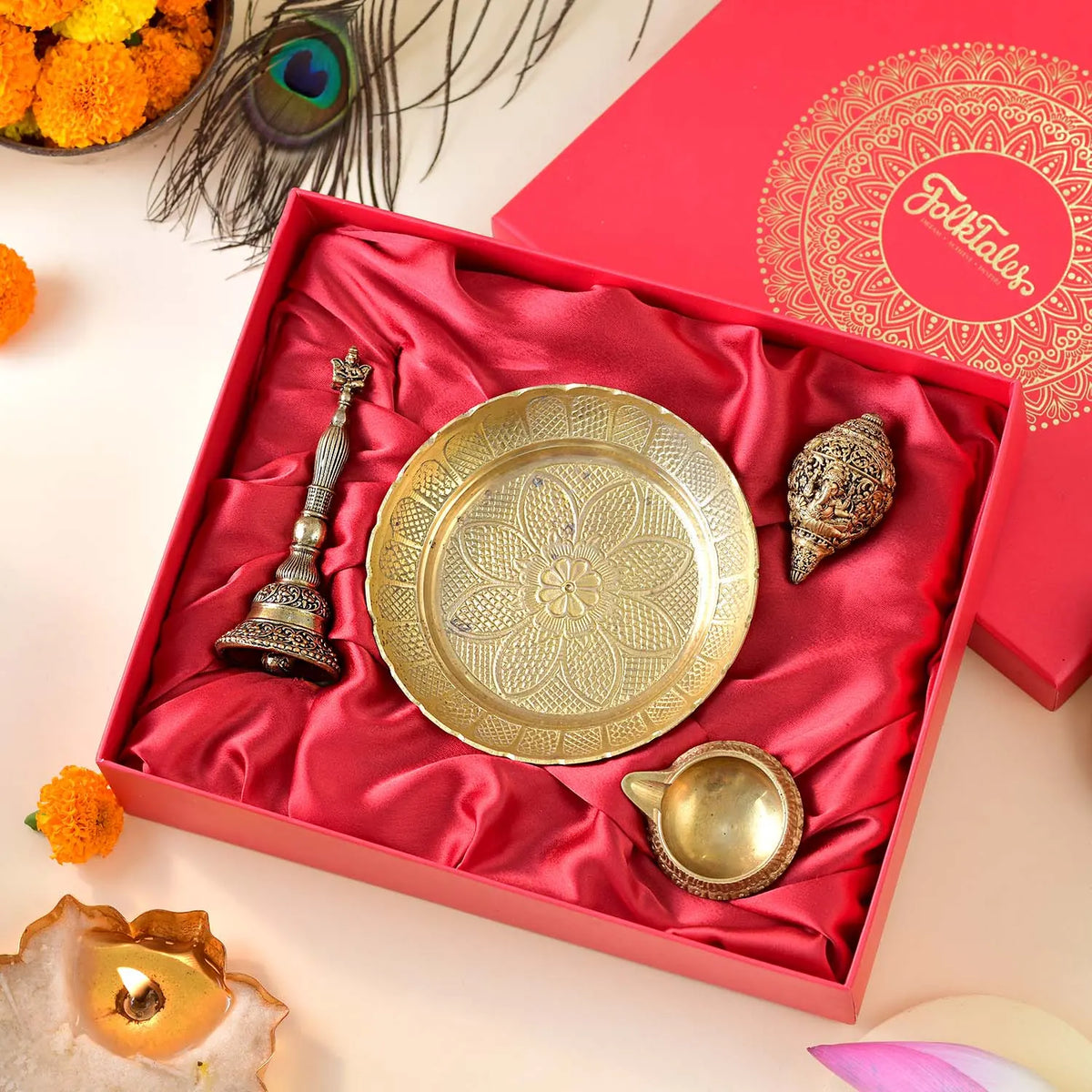 The Diya Plate Ghanti & Shankh Set